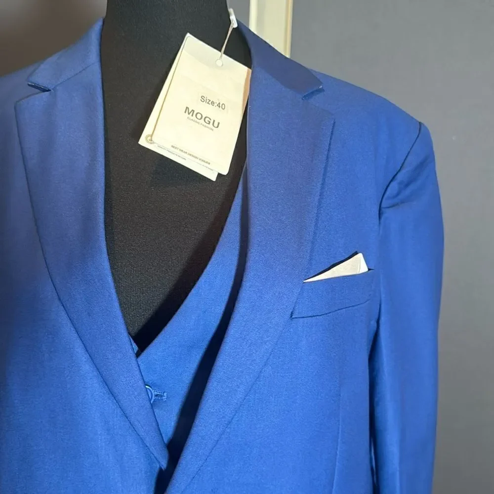 Men’s Mogu Blue 3 Piece Suit TwoButton Notched Lapel Size 40 Jacket 36 Pants NWT